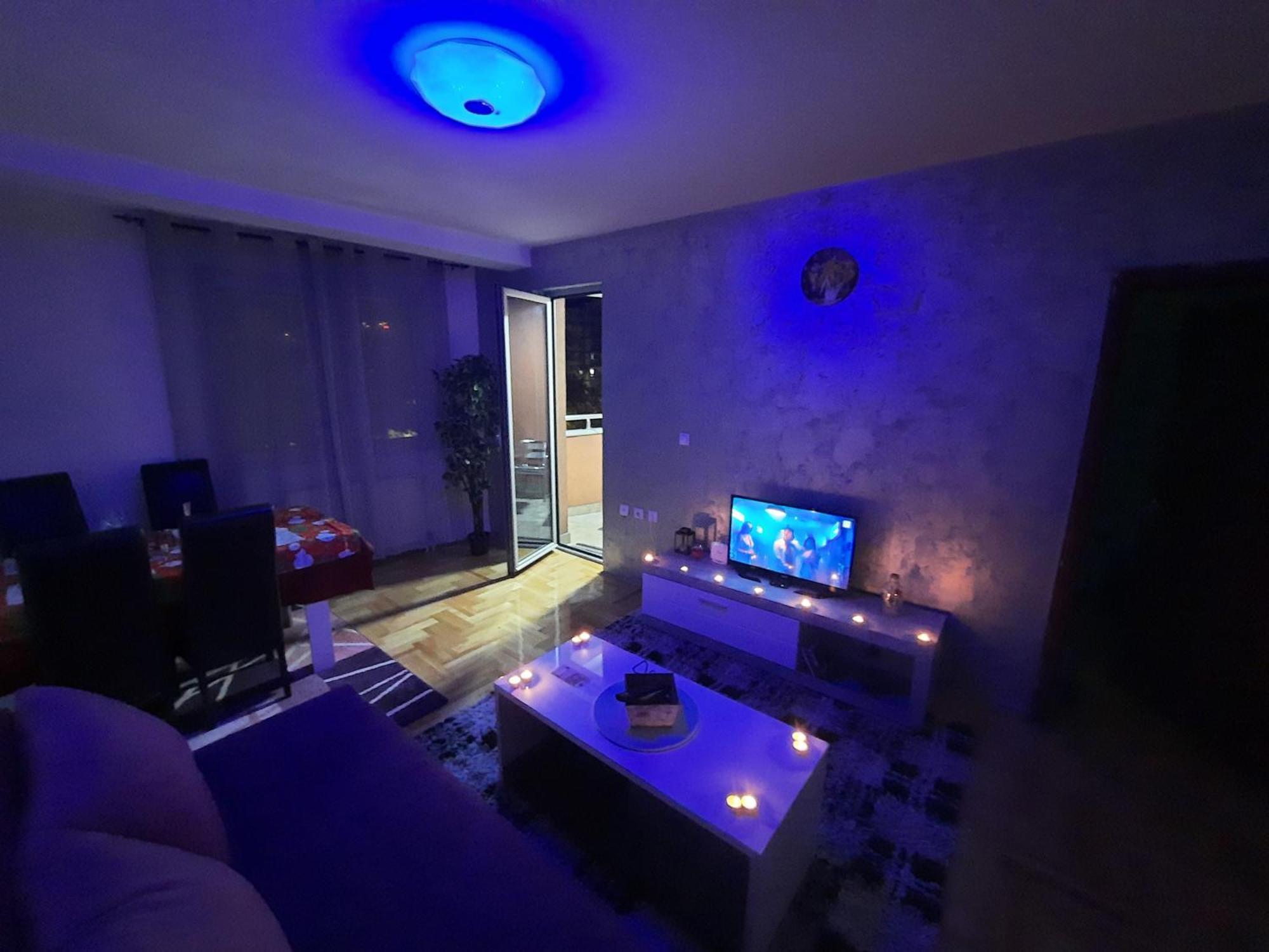 Victory Apartment Ni Екстериор снимка